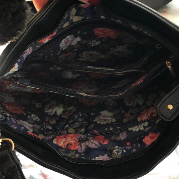 Purse - Picture 3 of 3